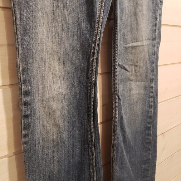 Wrangler Ultra Low Rise Rock 47 - Picture 3 of 6